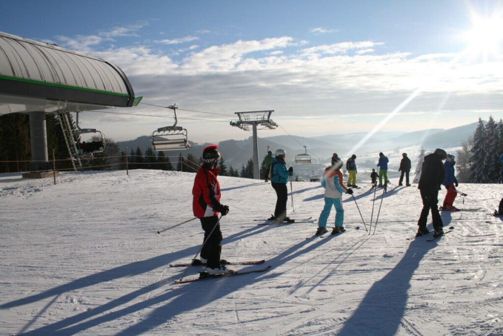 Skiurlaub Willingen – aktiv erholen zwischen Pistenspaß und Hüttenzauber