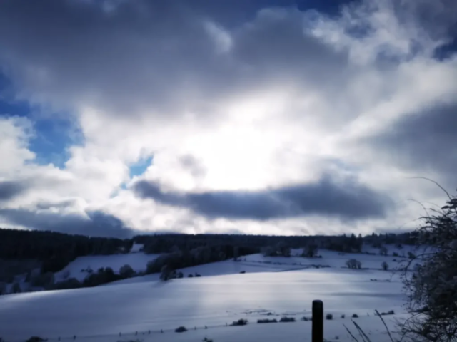 Winterwanderweg in Usseln